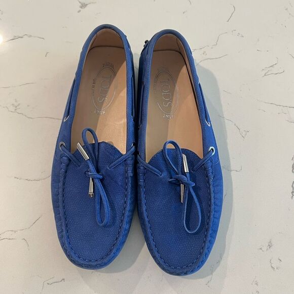 Tod’s Loafers in cobalt blue size 9 - Picture 1 of 8